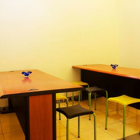 New Priok Indah Syariah Hotel Jakarta Buitenkant foto