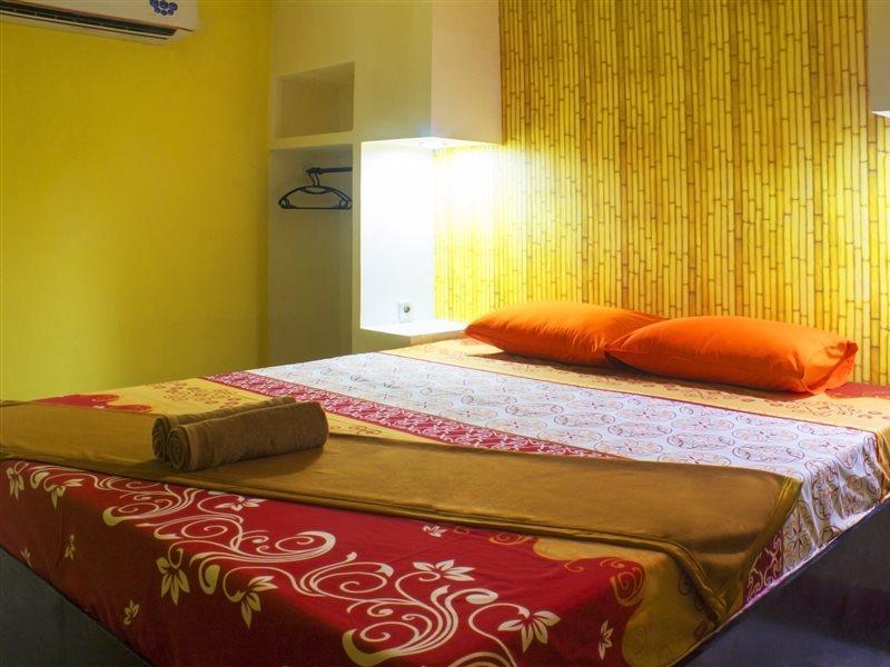 New Priok Indah Syariah Hotel Jakarta Buitenkant foto