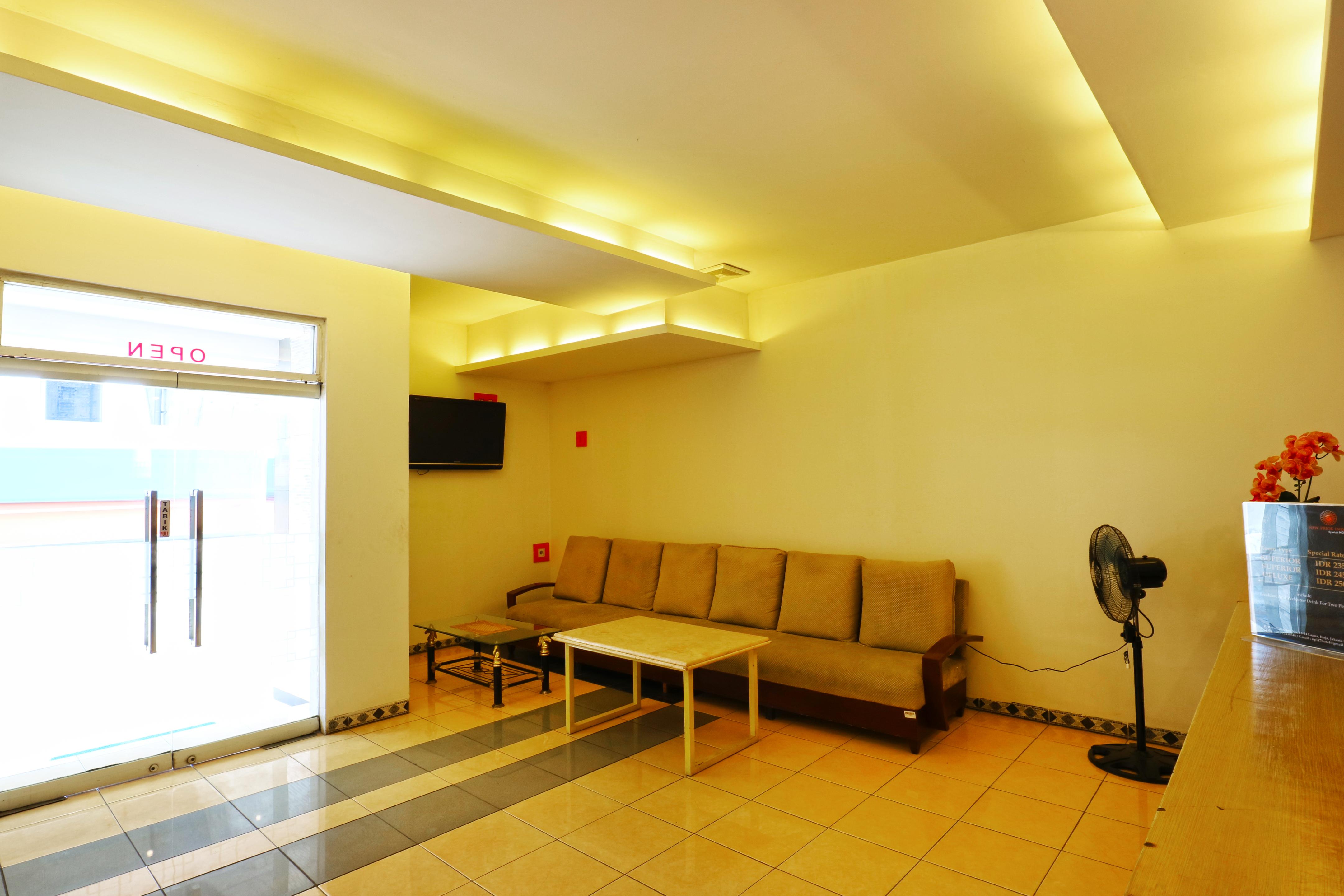 New Priok Indah Syariah Hotel Jakarta Buitenkant foto